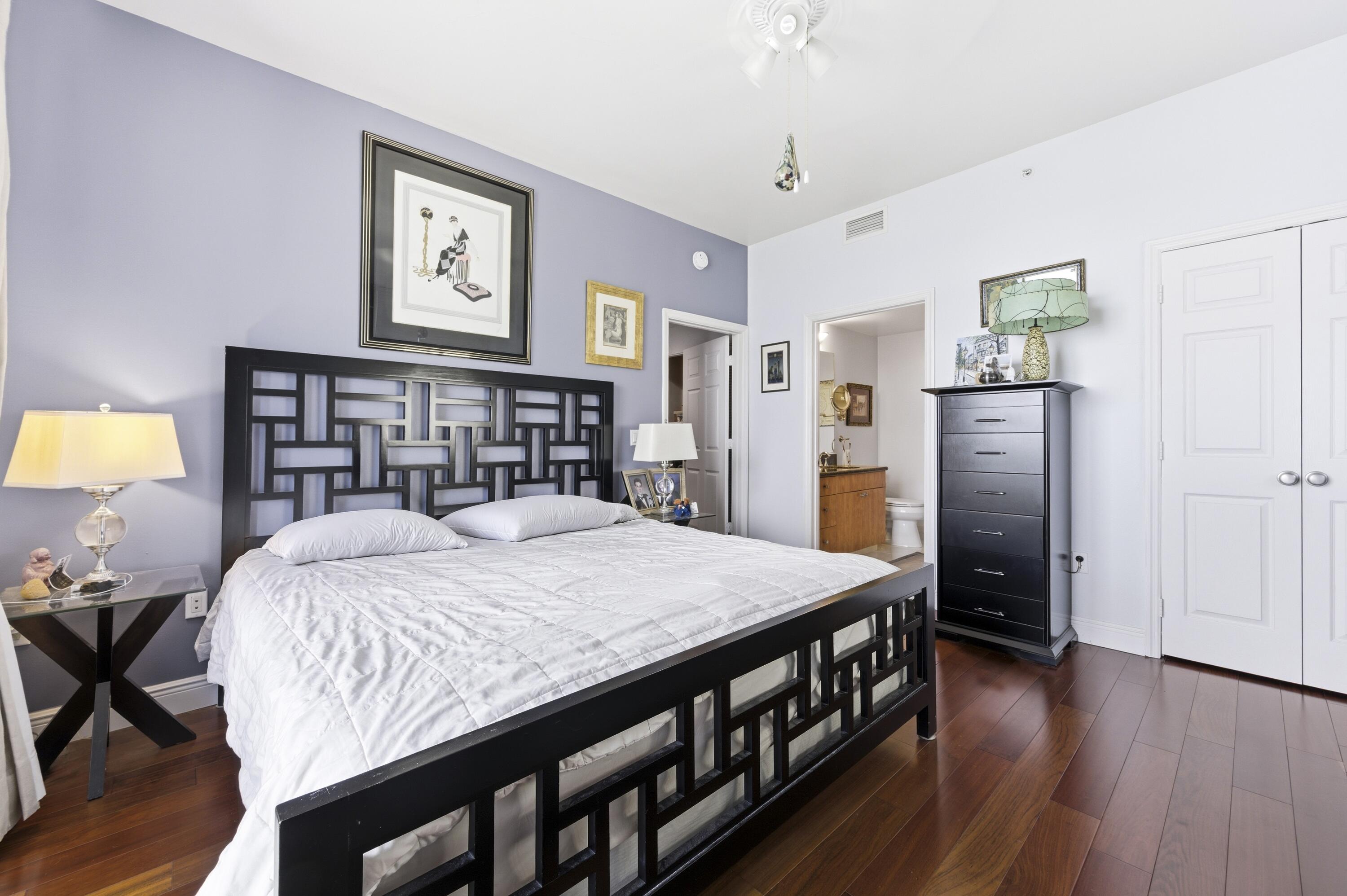 STRAND CONDO - Residential