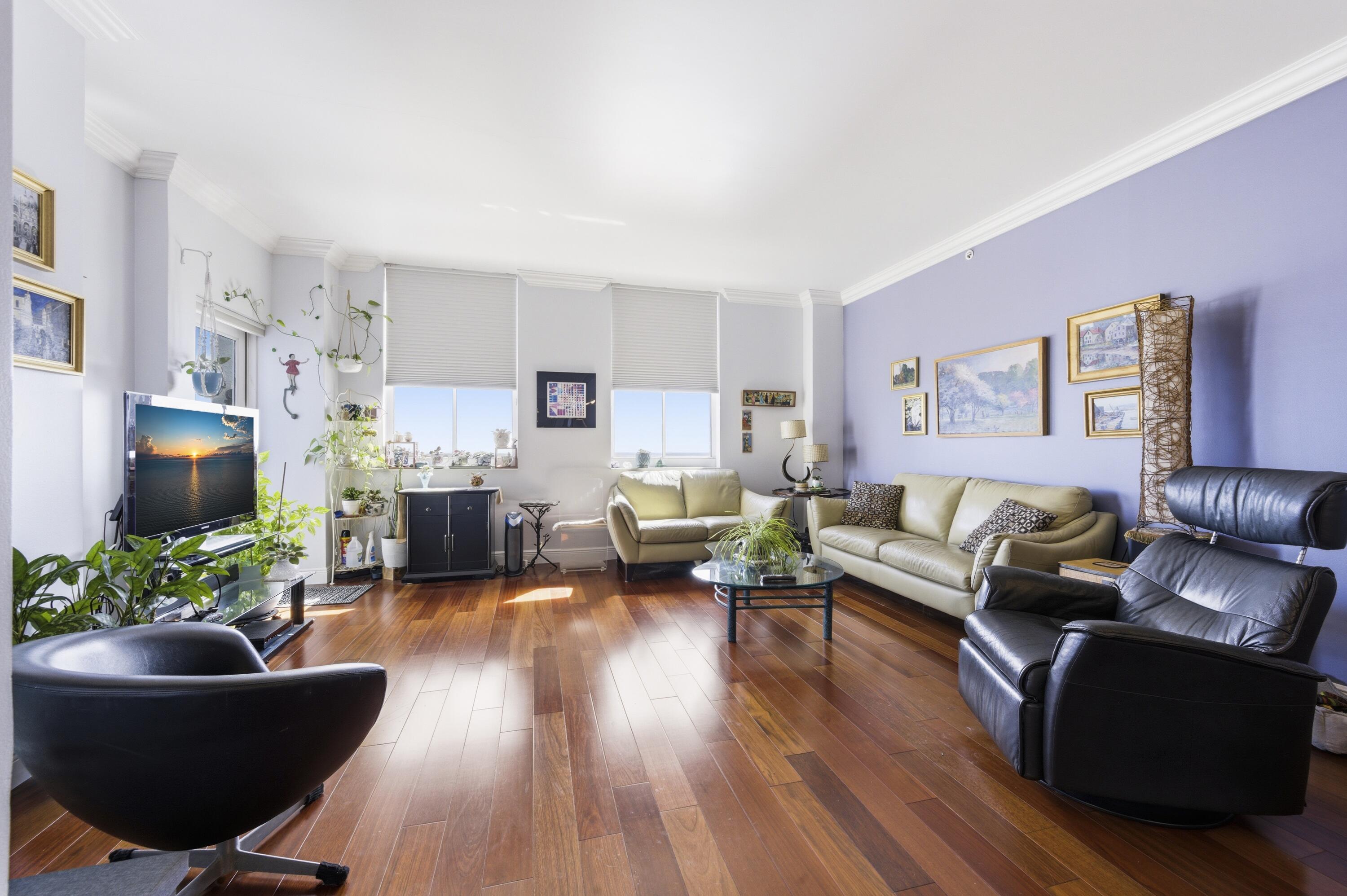 STRAND CONDO - Residential