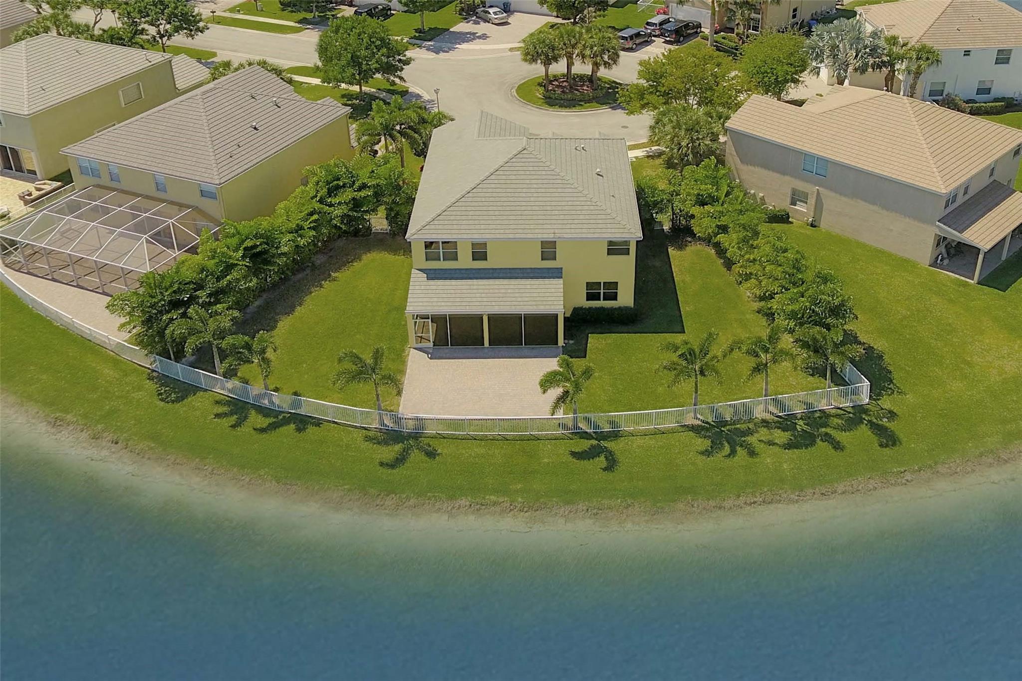 103 Devonshire Cir