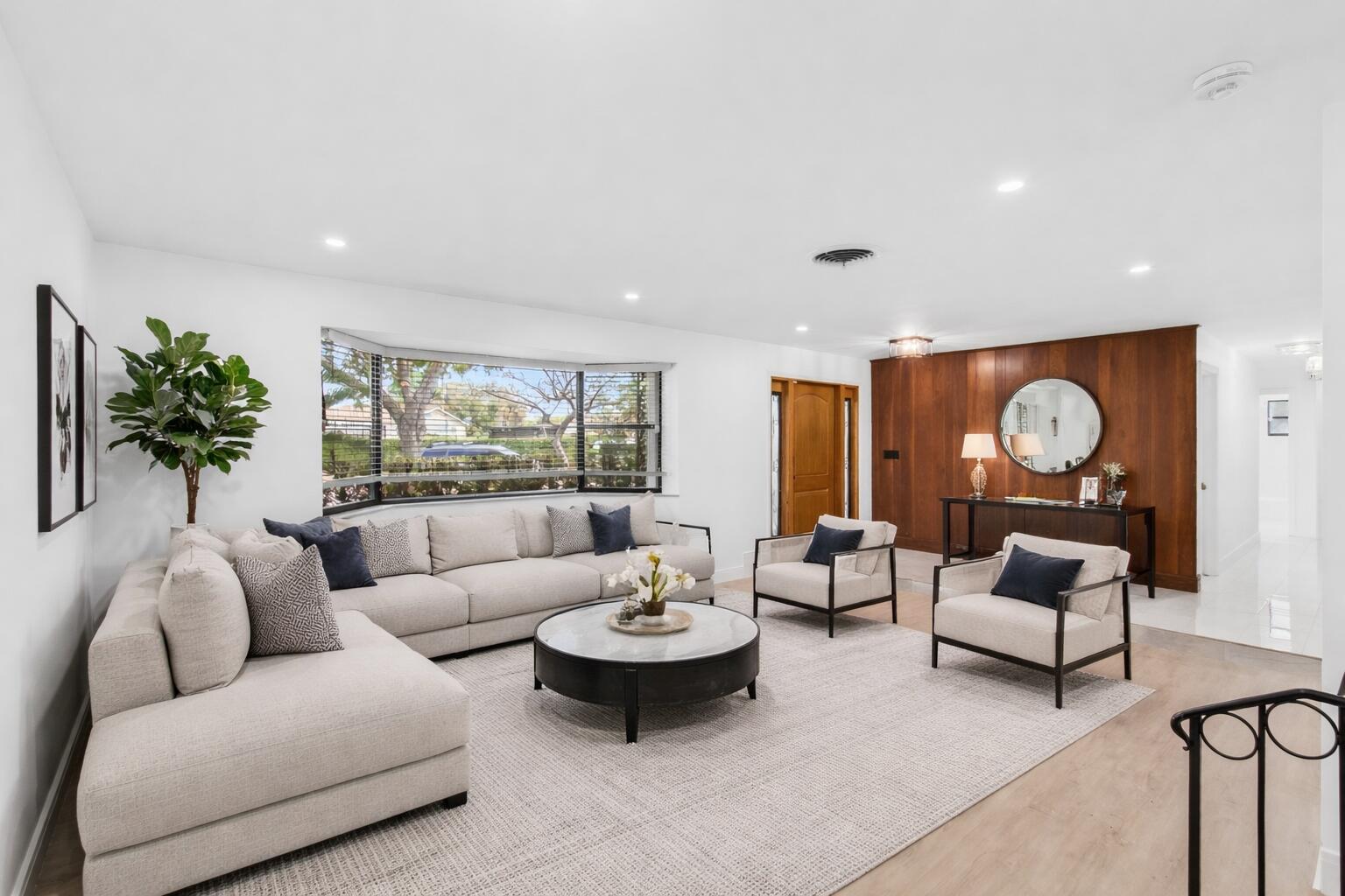 LAKE OSBORNE TERRACE - Residential