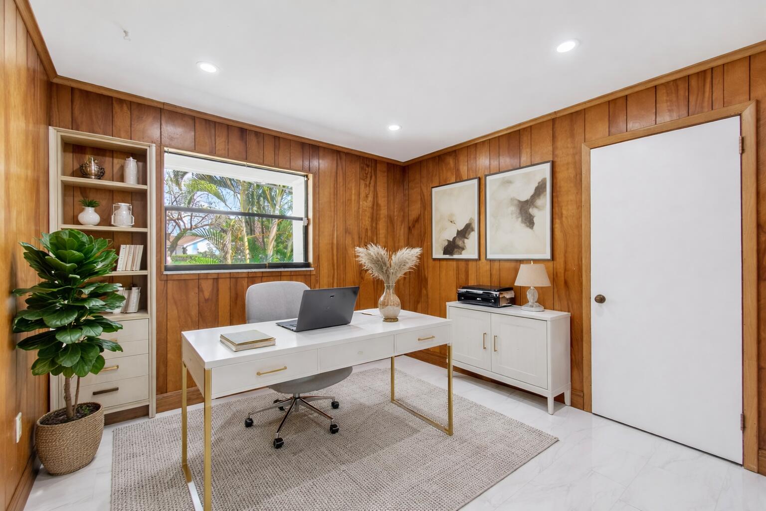 LAKE OSBORNE TERRACE - Residential