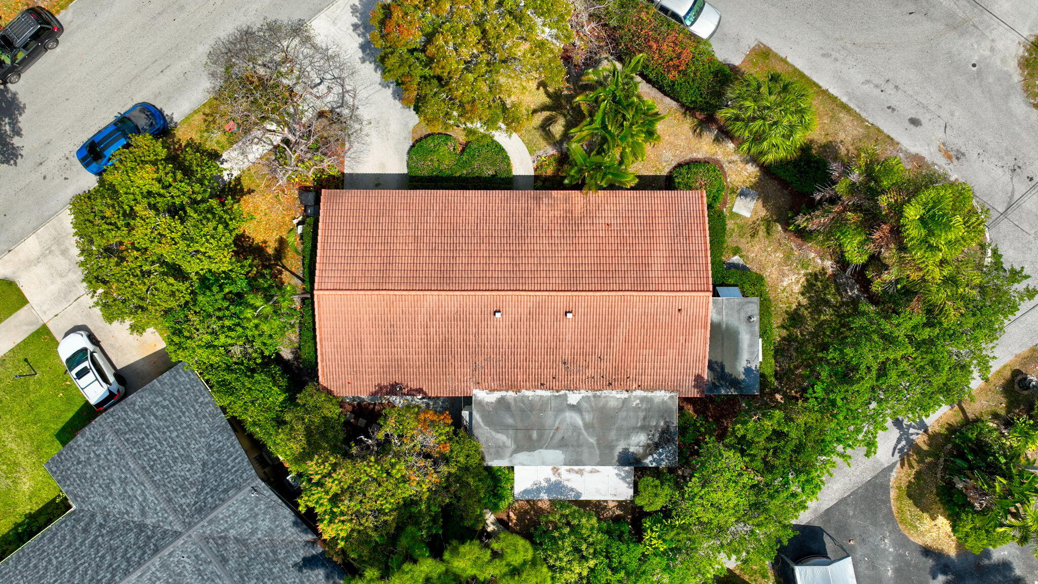 LAKE OSBORNE TERRACE - Residential