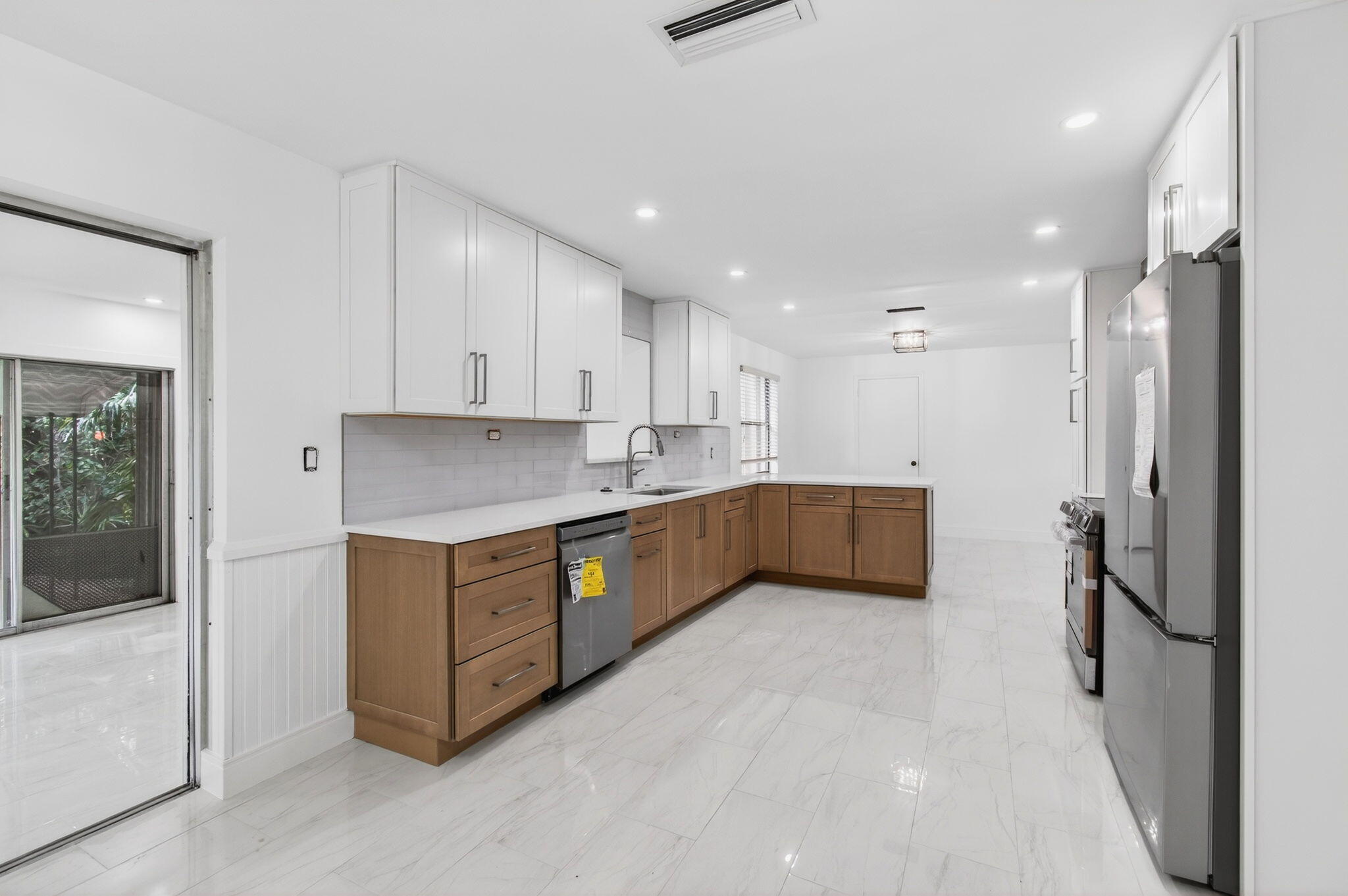 LAKE OSBORNE TERRACE - Residential