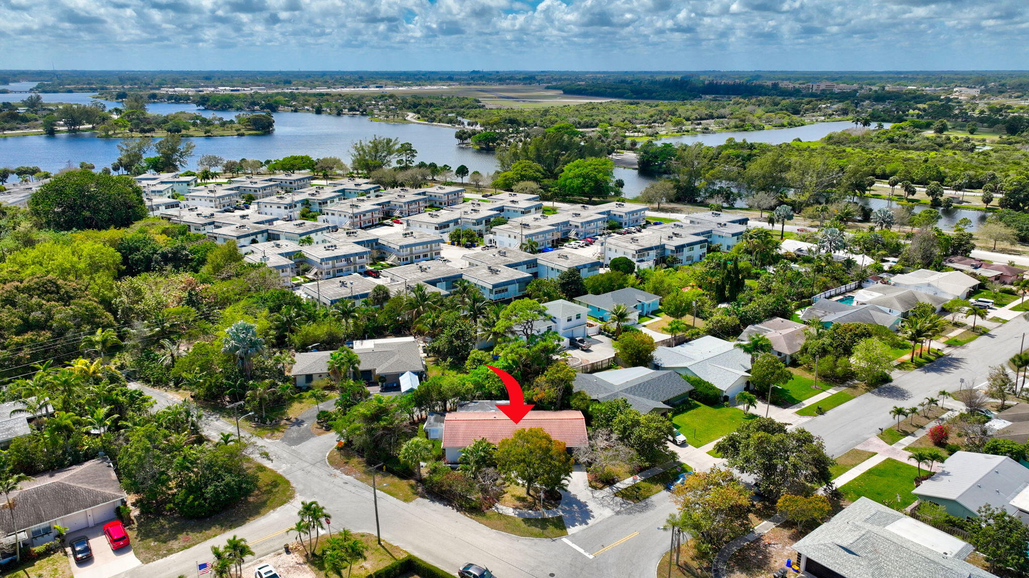 LAKE OSBORNE TERRACE - Residential