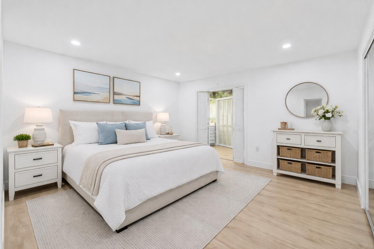 LAKE OSBORNE TERRACE - Residential