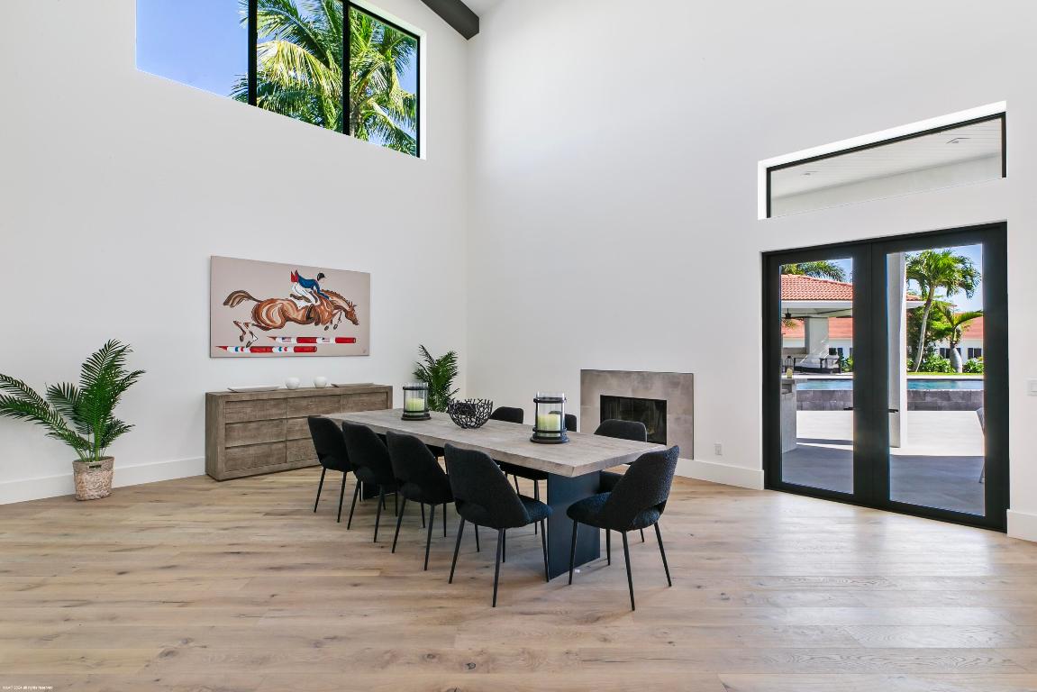 PALM BEACH POINT - Residential