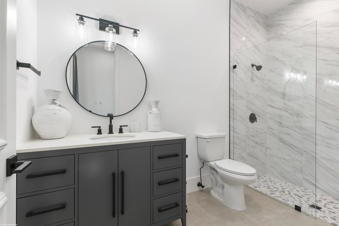 PALM BEACH POINT - Residential