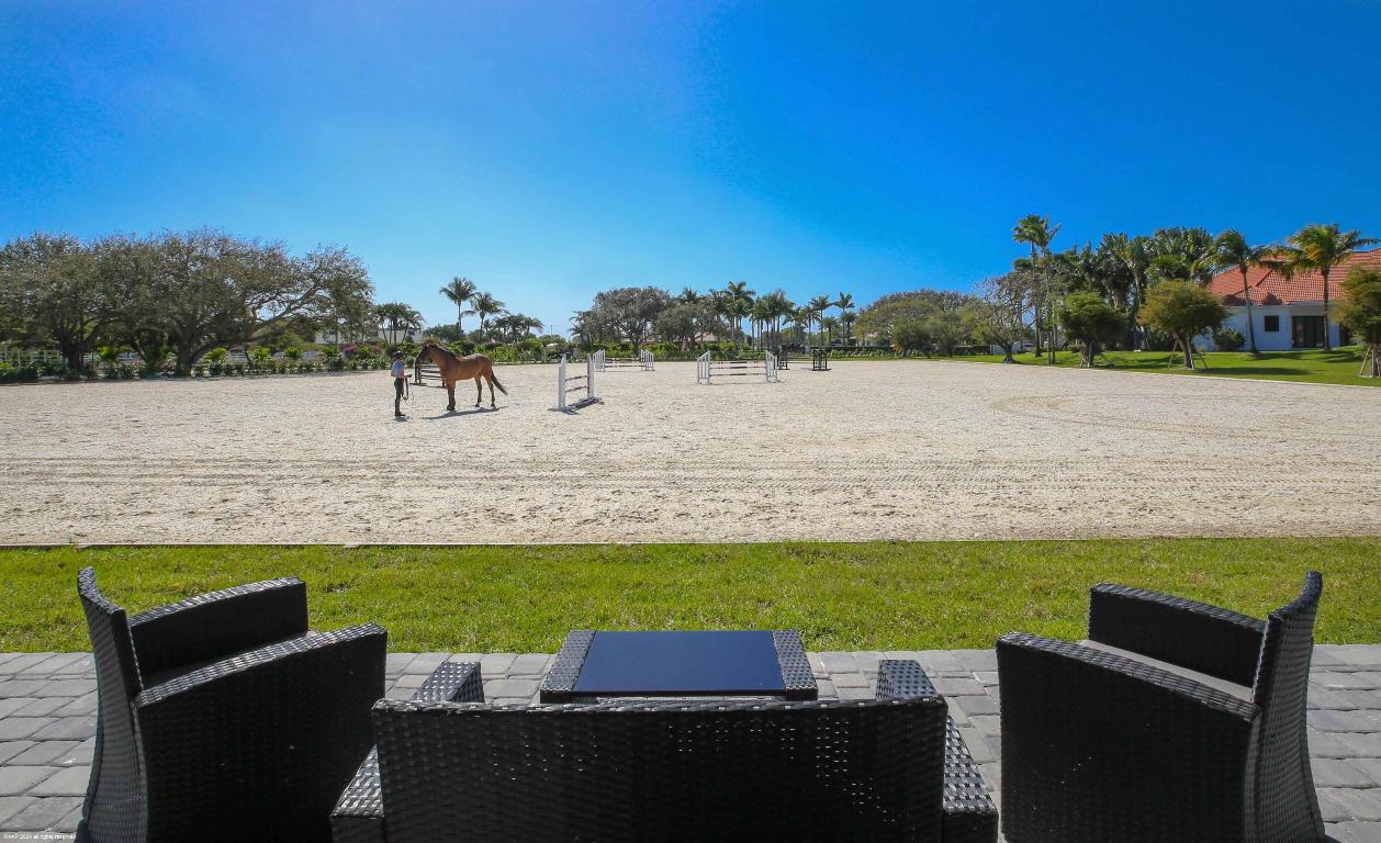 PALM BEACH POINT - Residential