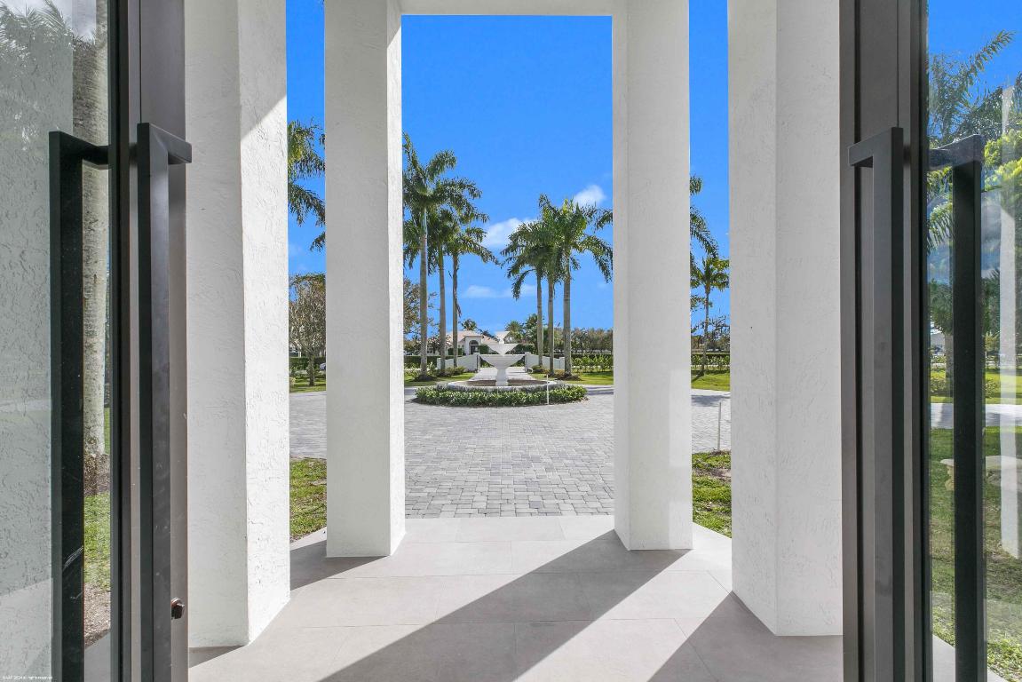 PALM BEACH POINT - Residential