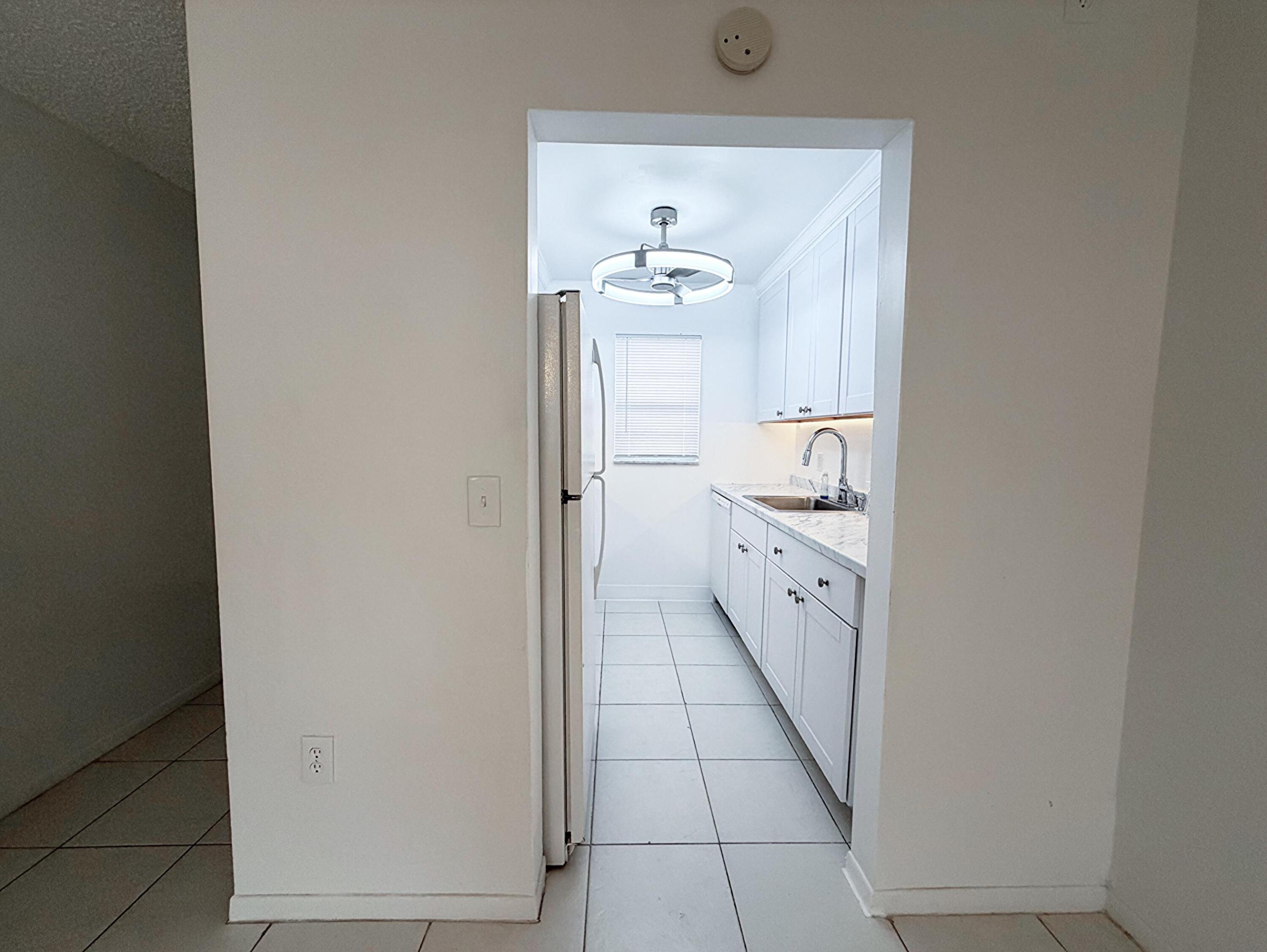 BOCA TOWNE CENTRE CONDO - Residential