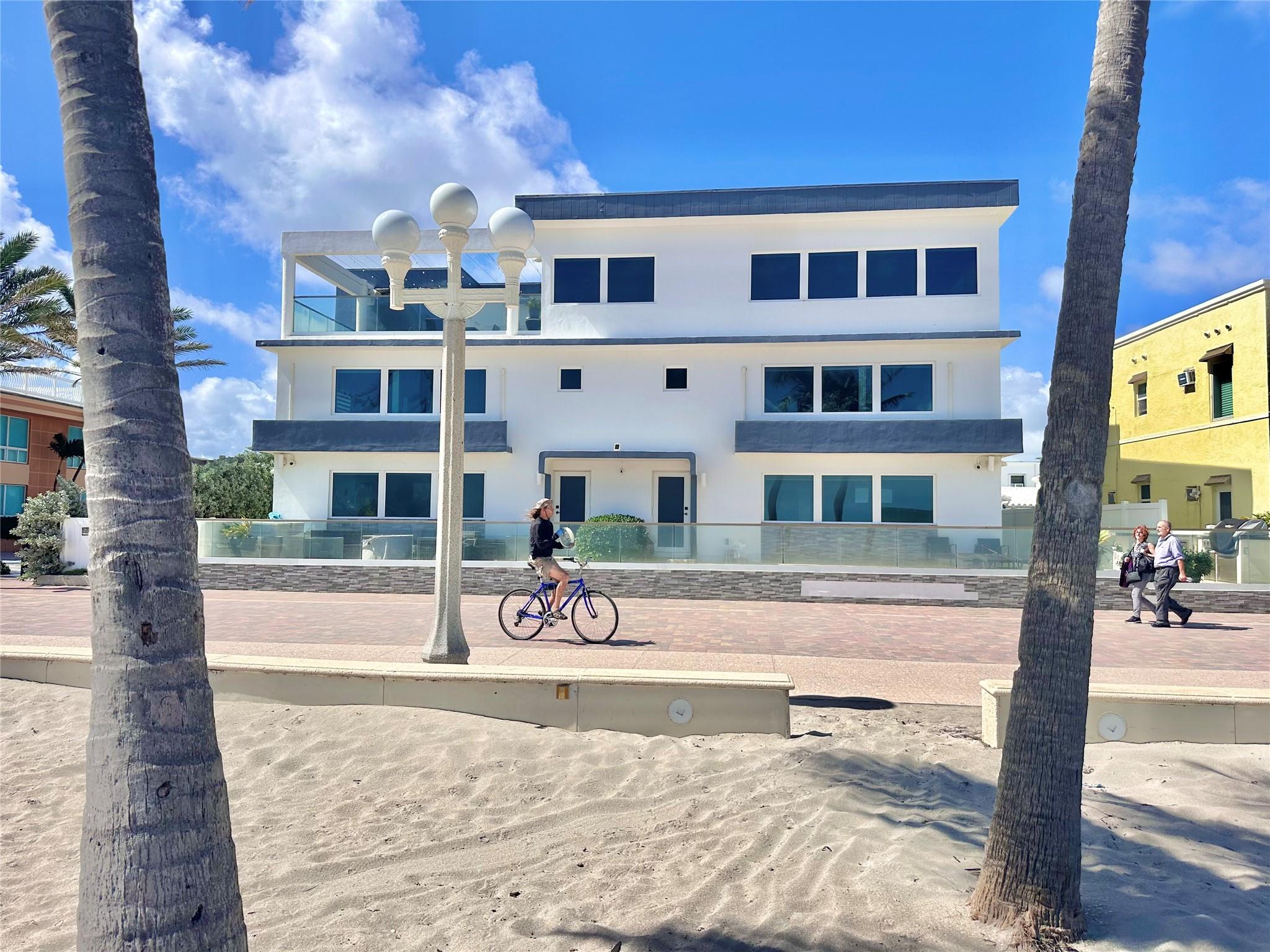 Windswept Condominium - Residential