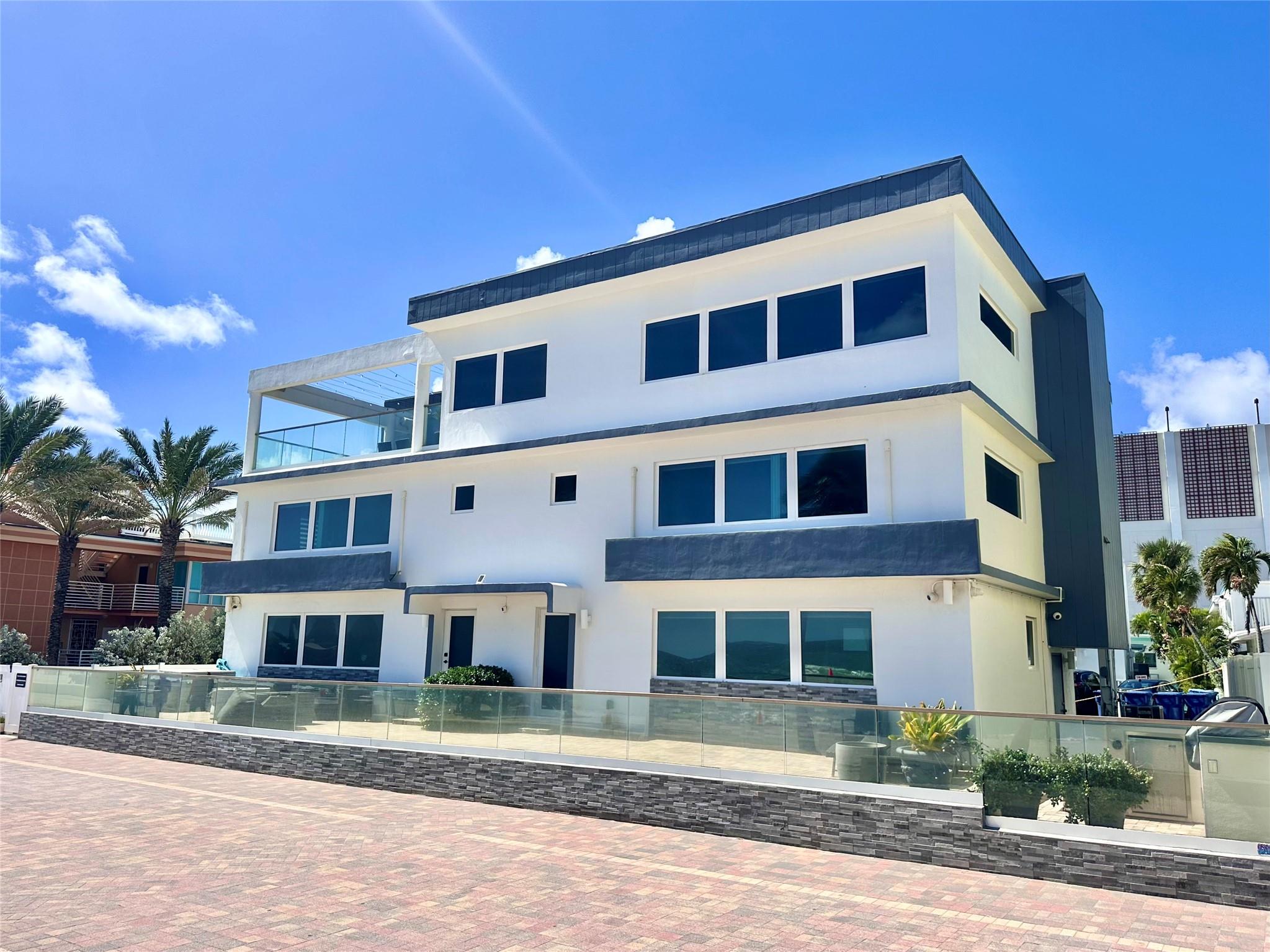 Windswept Condominium - Residential