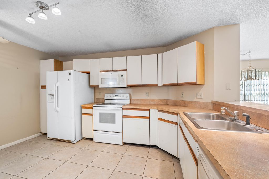 Photo of 3237 Perimeter Drive #2512, Greenacres, FL 33467 (MLS # R11167328)