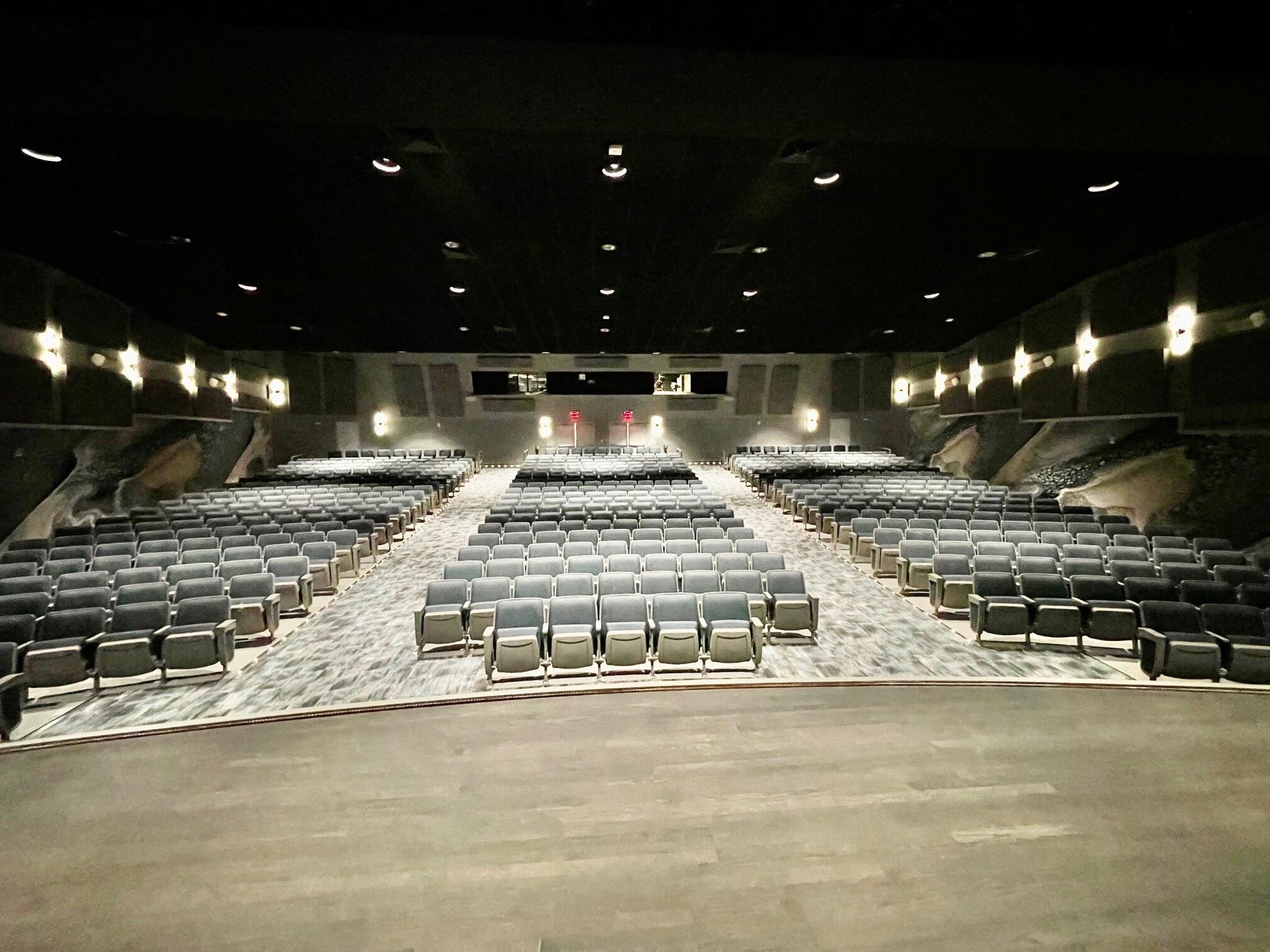 HUNTINGTON POINTE - Residential