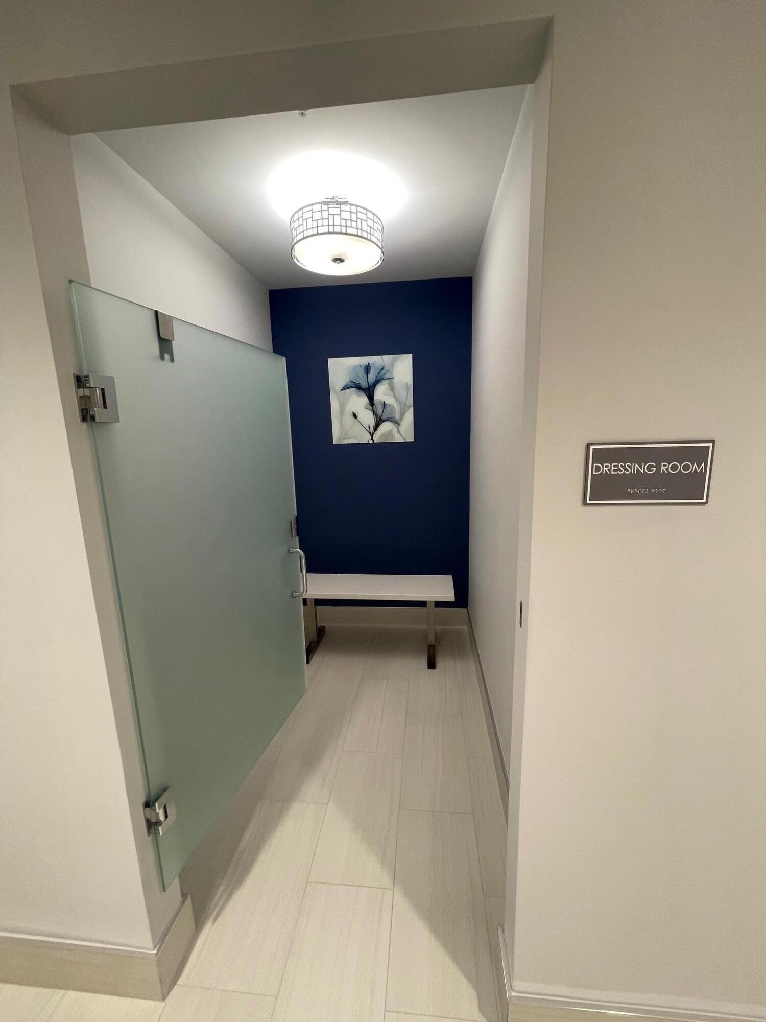 HUNTINGTON POINTE - Residential