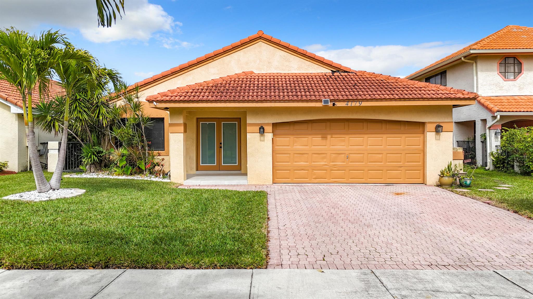 VILLAGES OF HILLSBORO - Residential