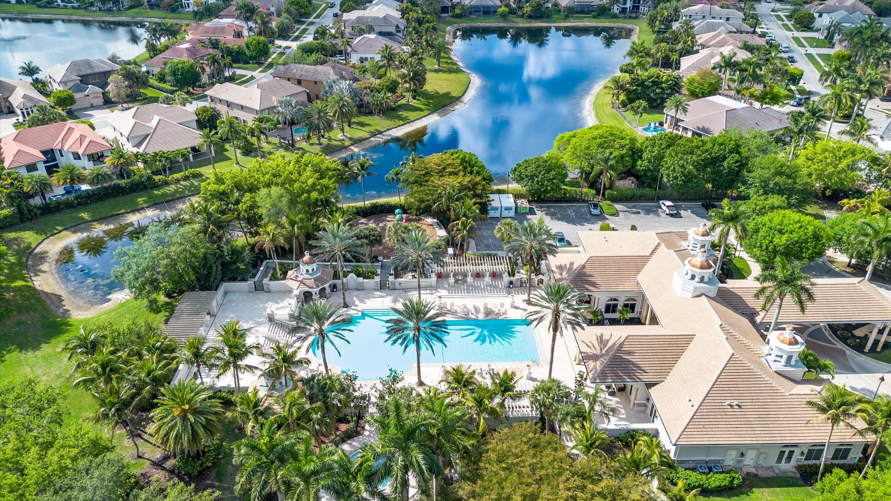 VERSAILLES - Residential