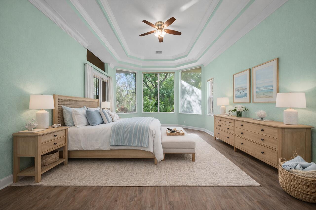 VERSAILLES - Residential