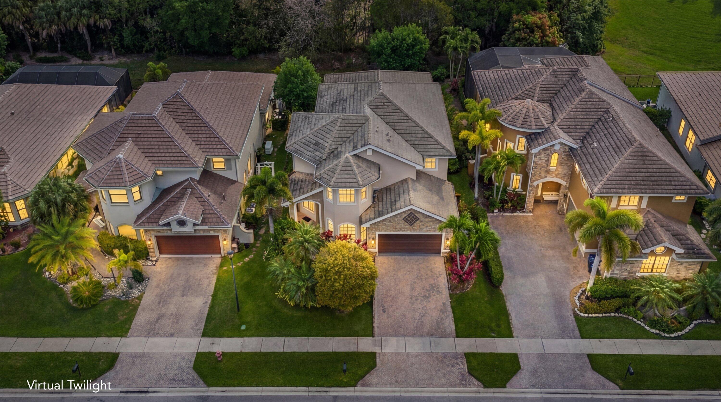 VERSAILLES - Residential