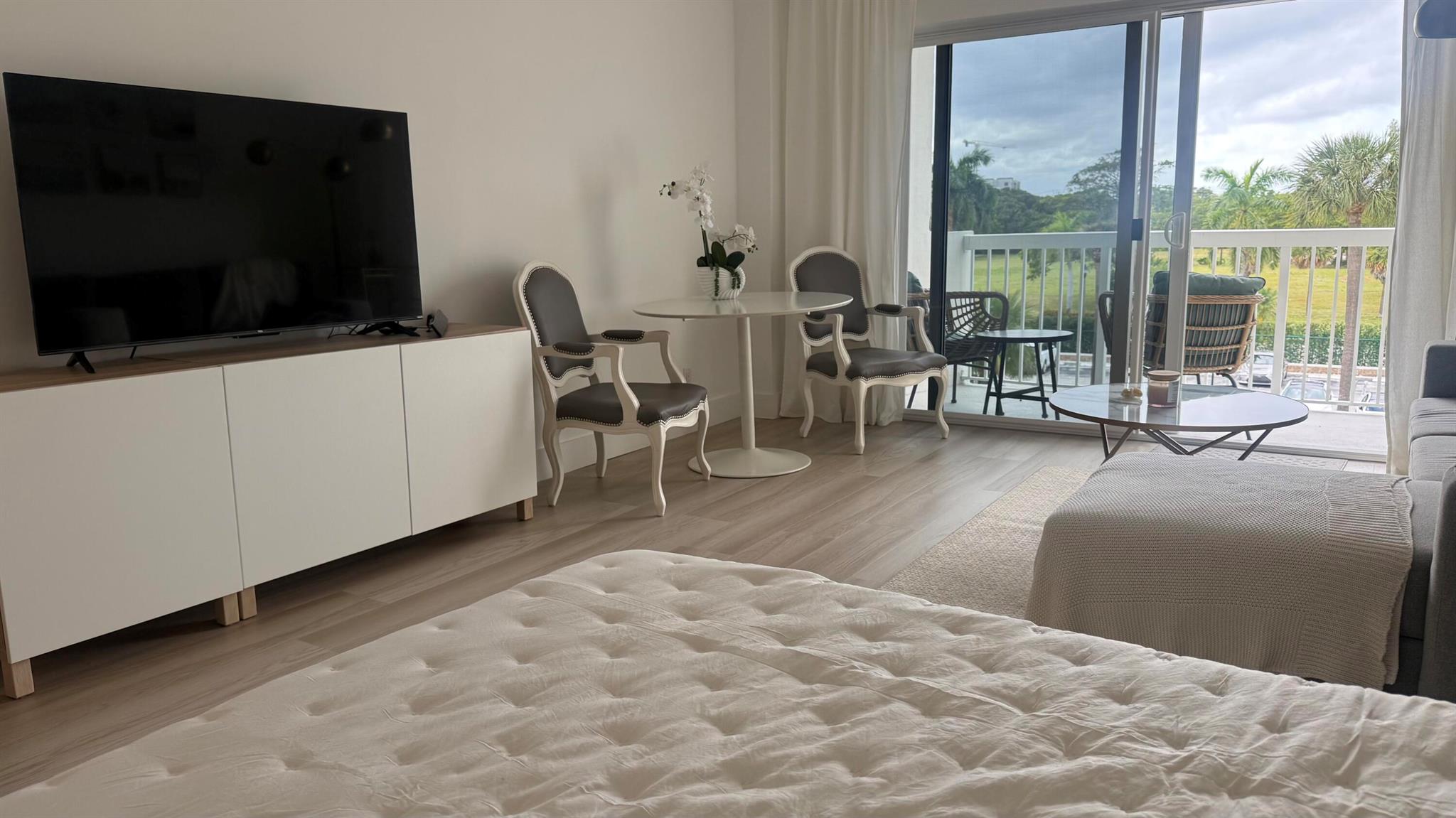 PORTOFINO CONDO PT OF LTS - Residential Lease