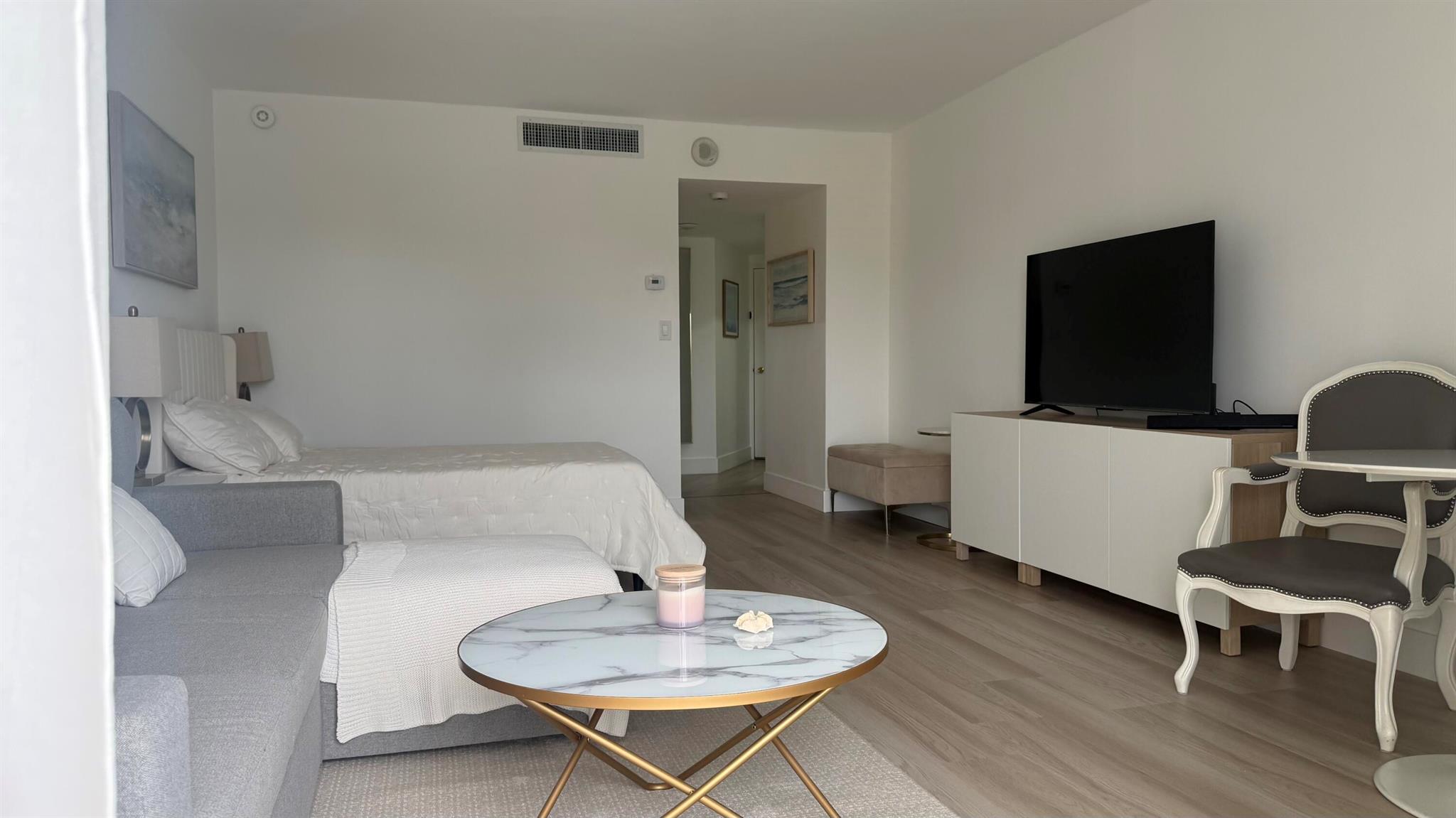 PORTOFINO CONDO PT OF LTS - Residential Lease