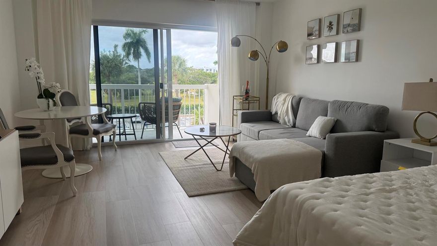 This furnished studio offers everything you need, whether for a seasonal stay or an annual rental. Enjoy a fully equipped kitchen, a newly remodeled bathroom, and a bright open layout that feels fresh and inviting. The balcony delivers incredible sunset views that make every evening feel special.