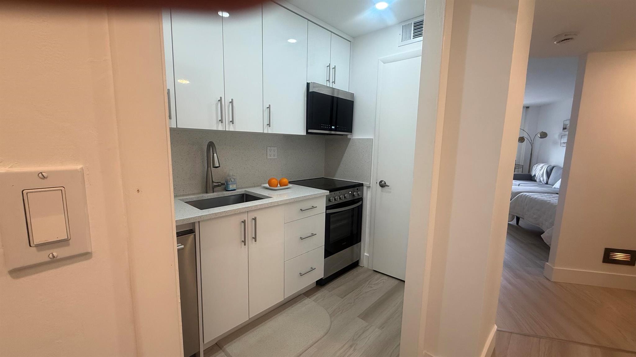 PORTOFINO CONDO PT OF LTS - Residential Lease