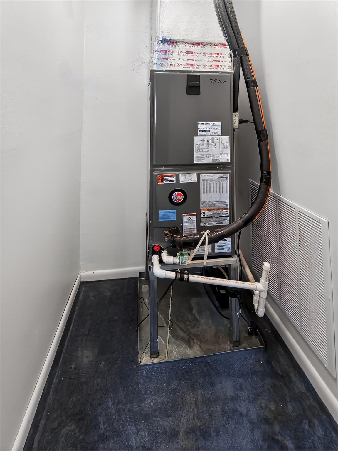 Crystal Lake Villas 64-20 - Residential