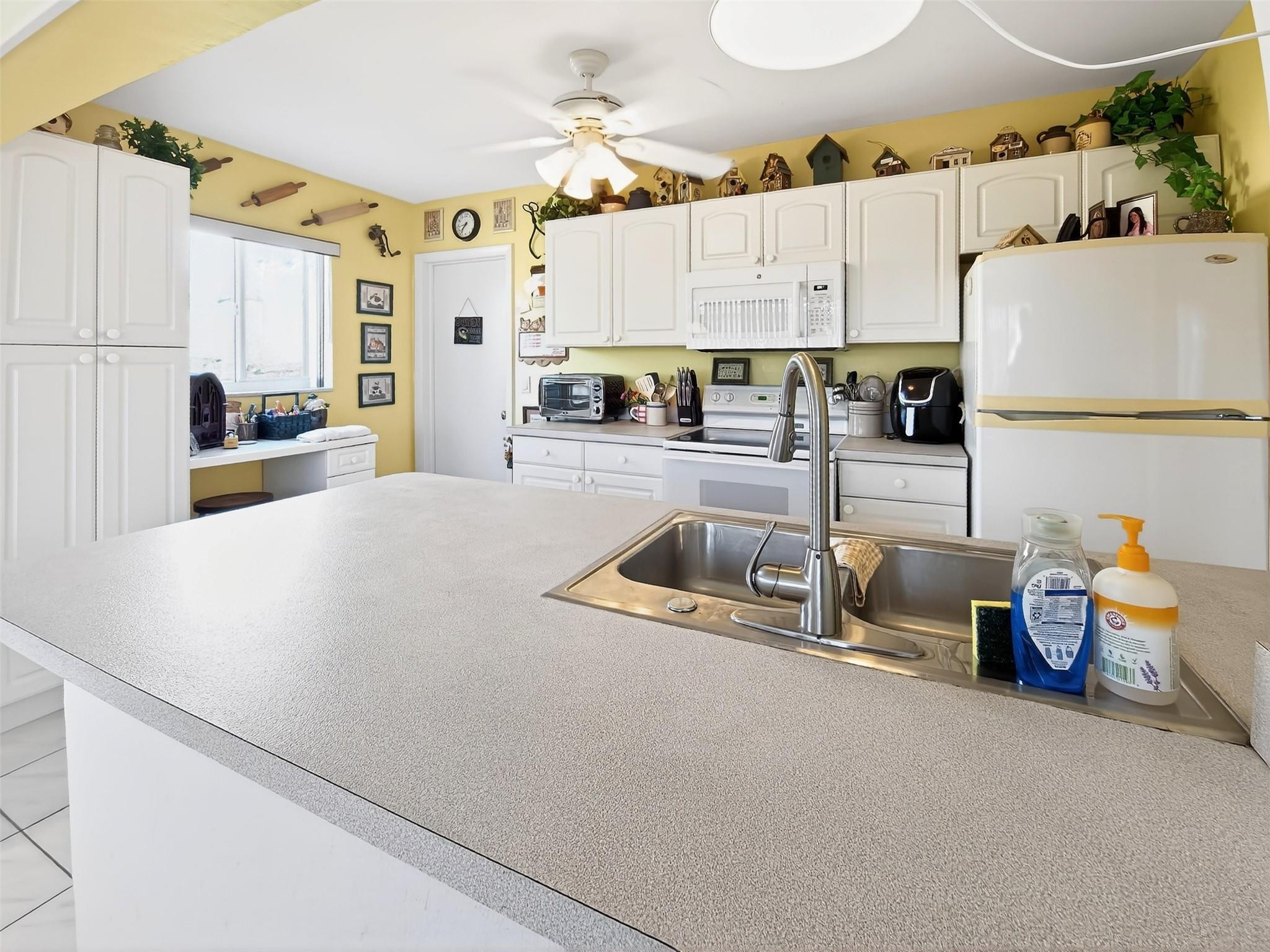 Crystal Lake Villas 64-20 - Residential