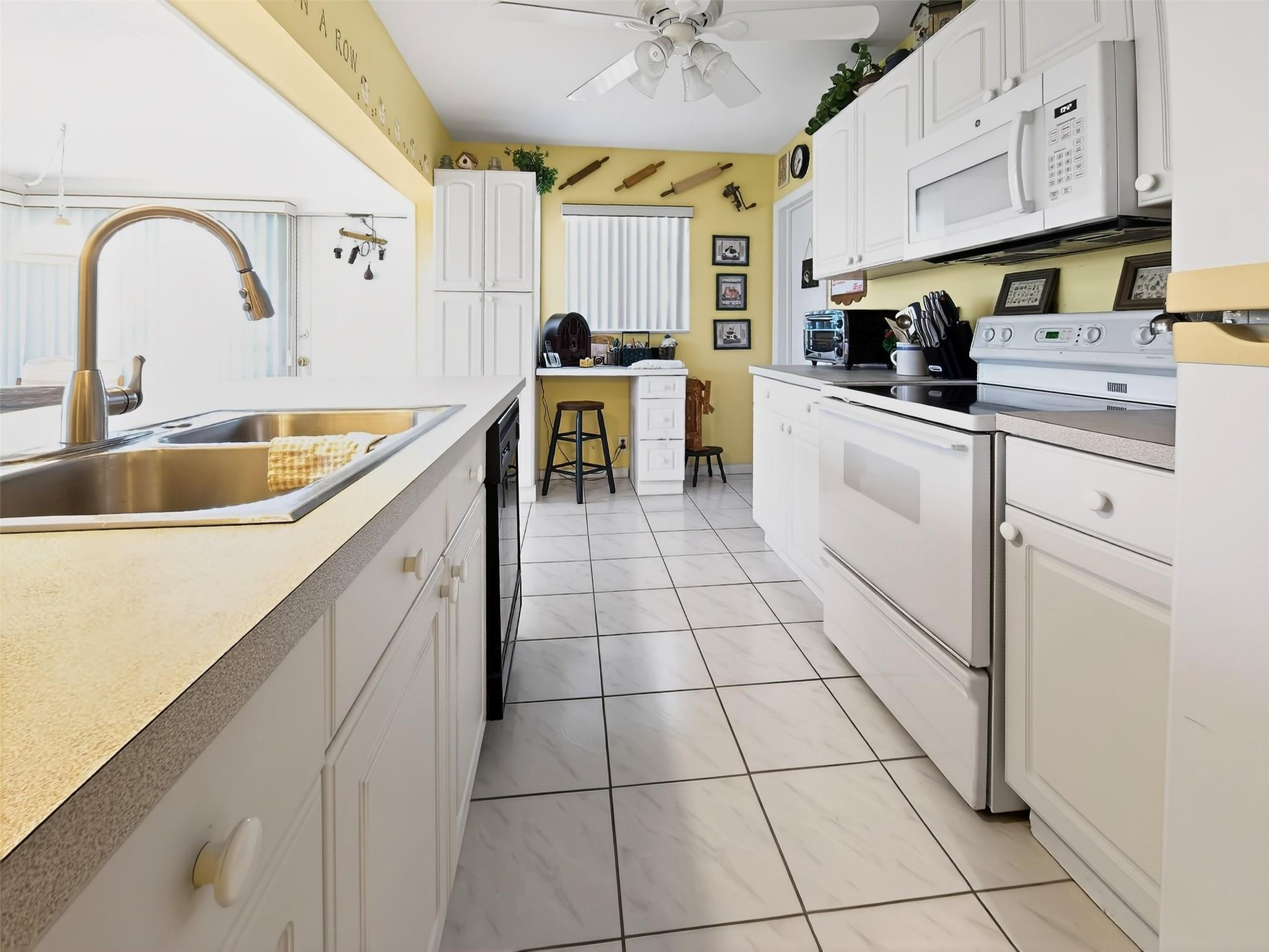 Crystal Lake Villas 64-20 - Residential