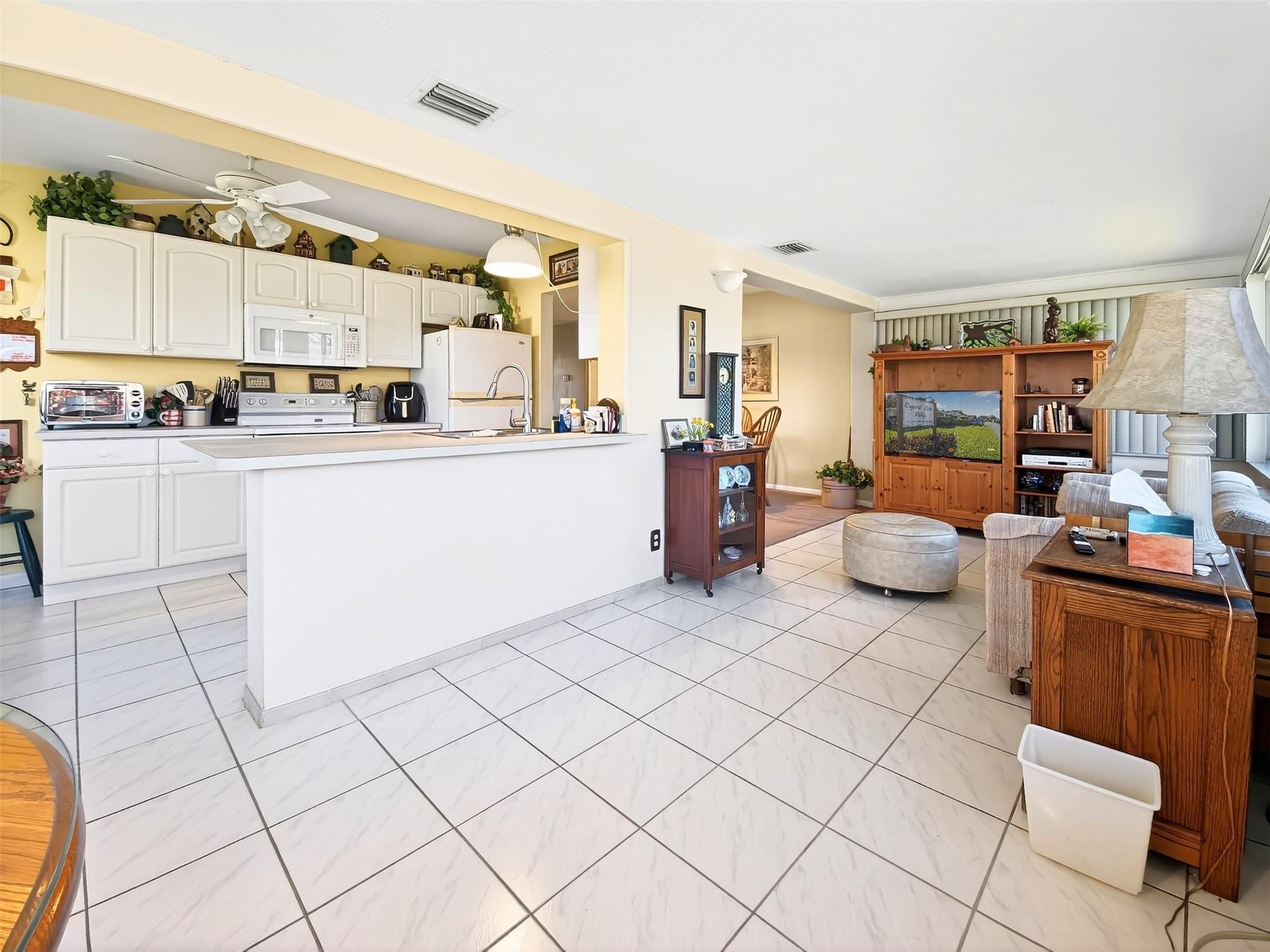 Crystal Lake Villas 64-20 - Residential