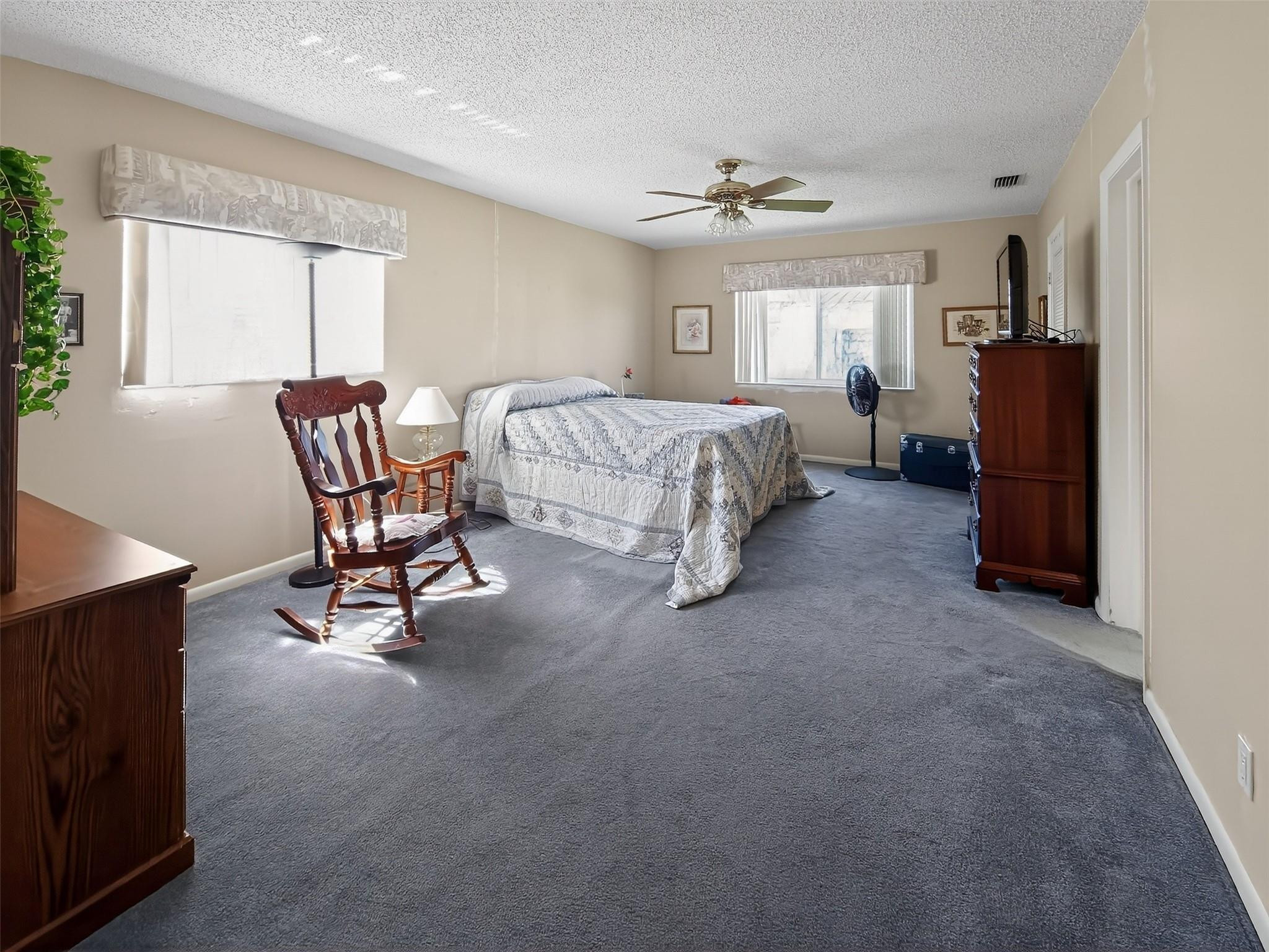 Crystal Lake Villas 64-20 - Residential