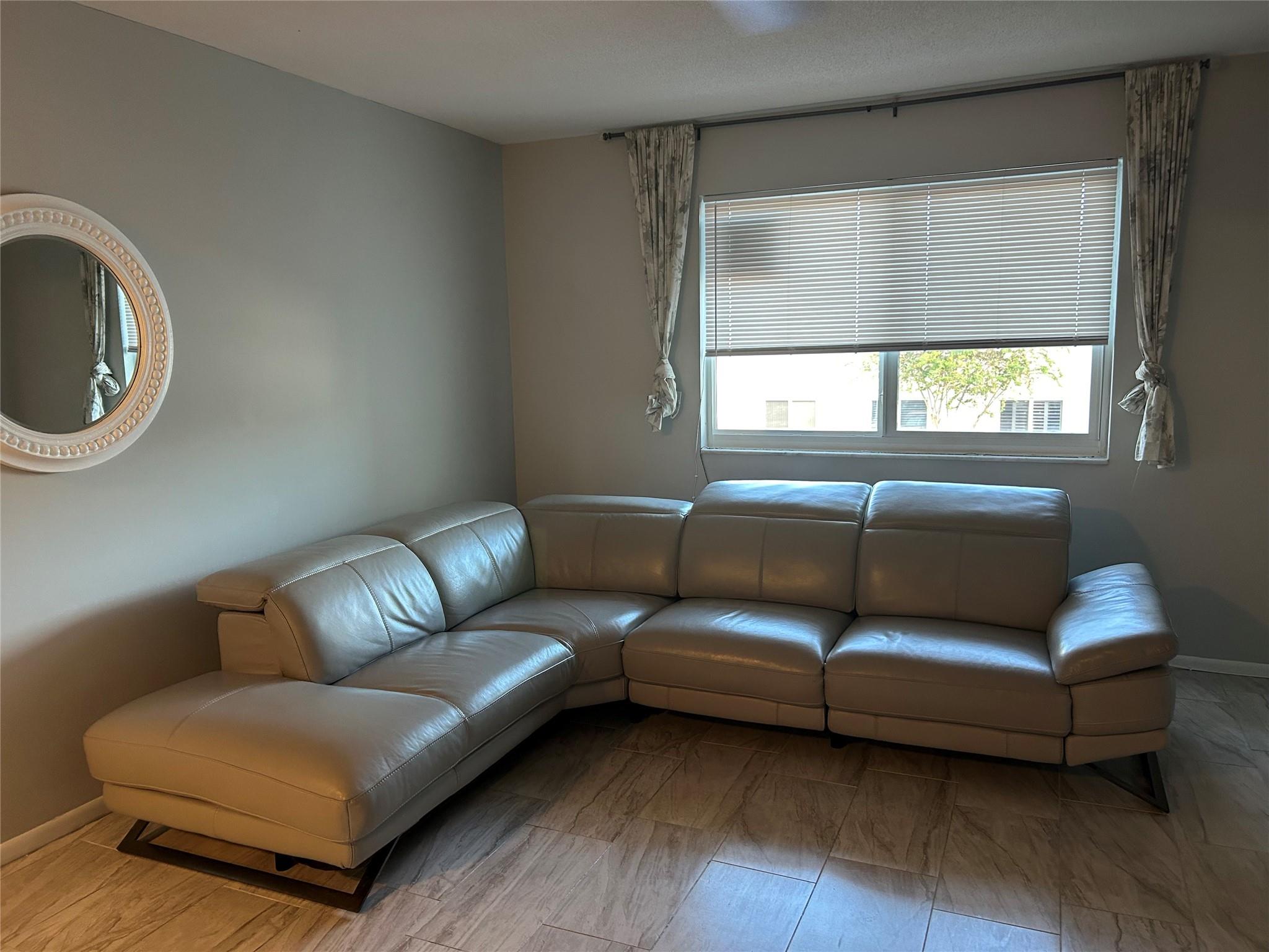 6260 NE 18th Ave 824