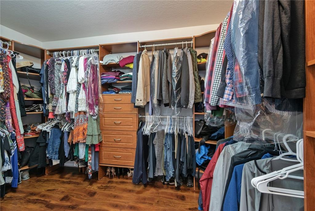 HUNTERS POINT WHCC - Residential Lease