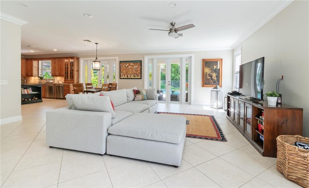 HUNTERS POINT WHCC - Residential Lease