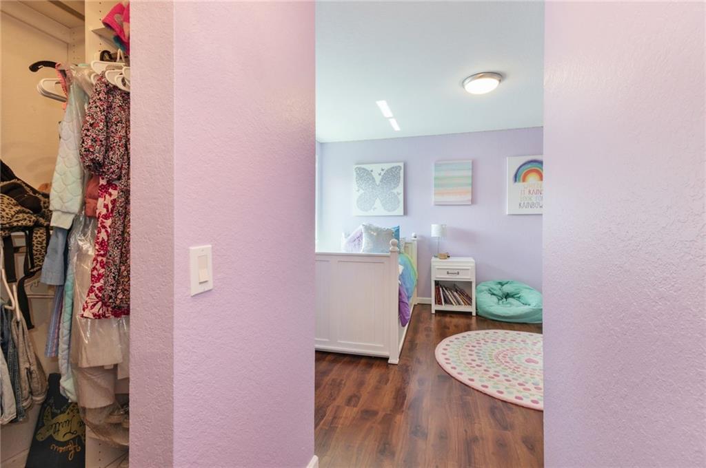 HUNTERS POINT WHCC - Residential Lease