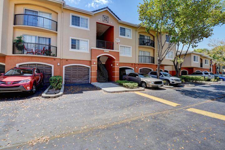 GRAND ISLES CONDO - Residential