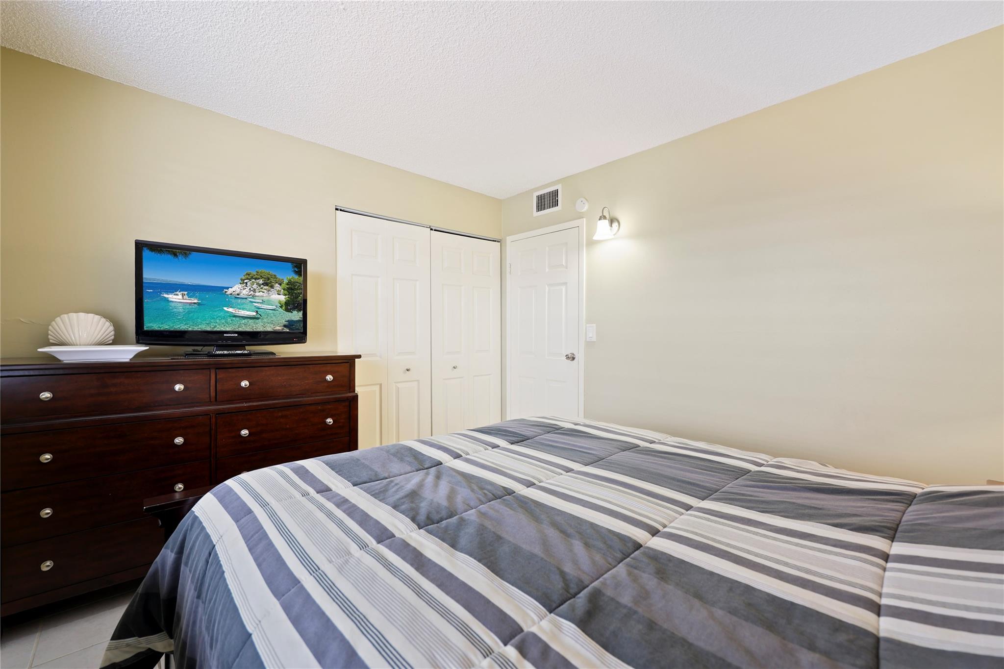 CYPRESS CHASE - Residential