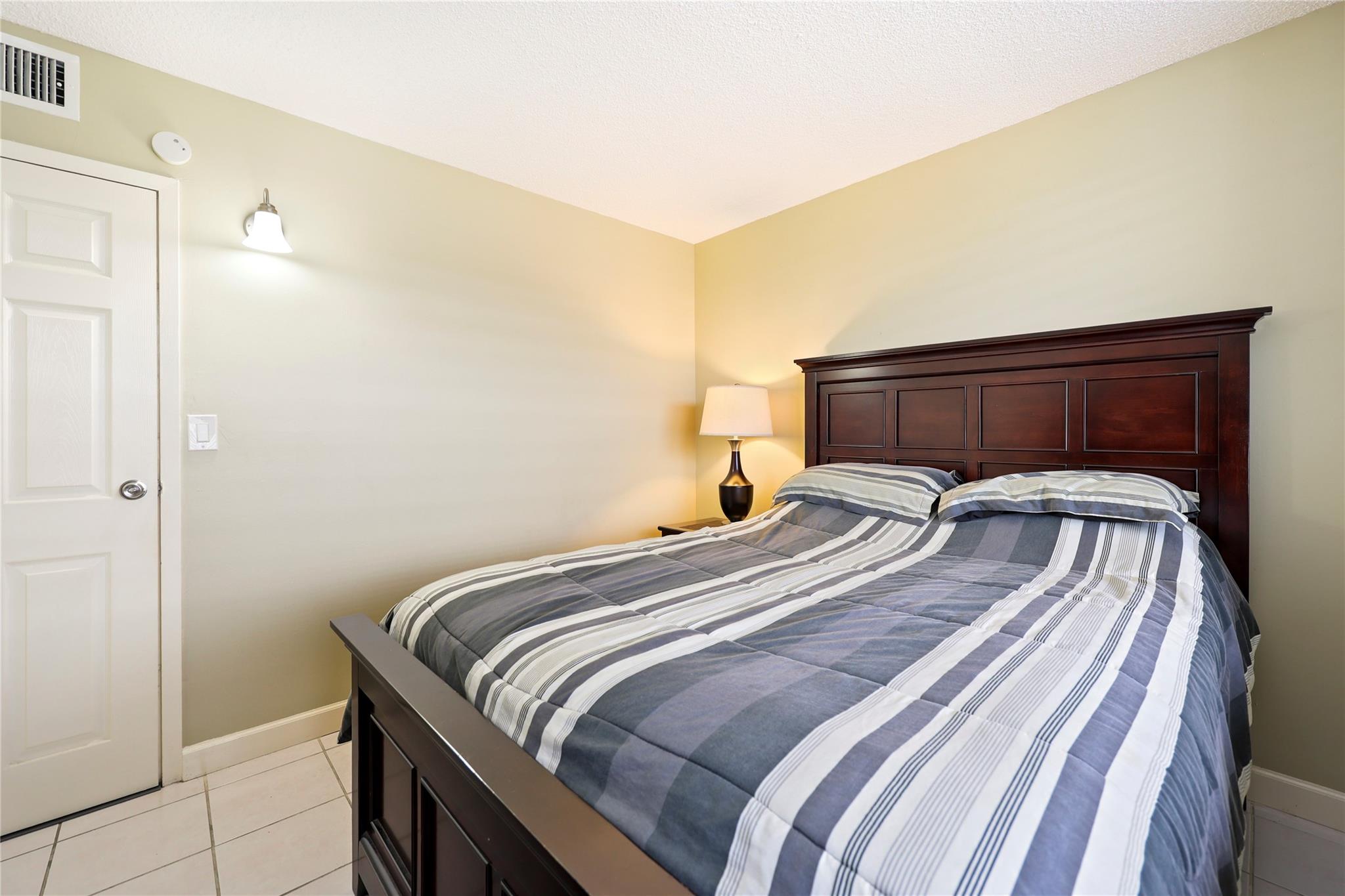 CYPRESS CHASE - Residential