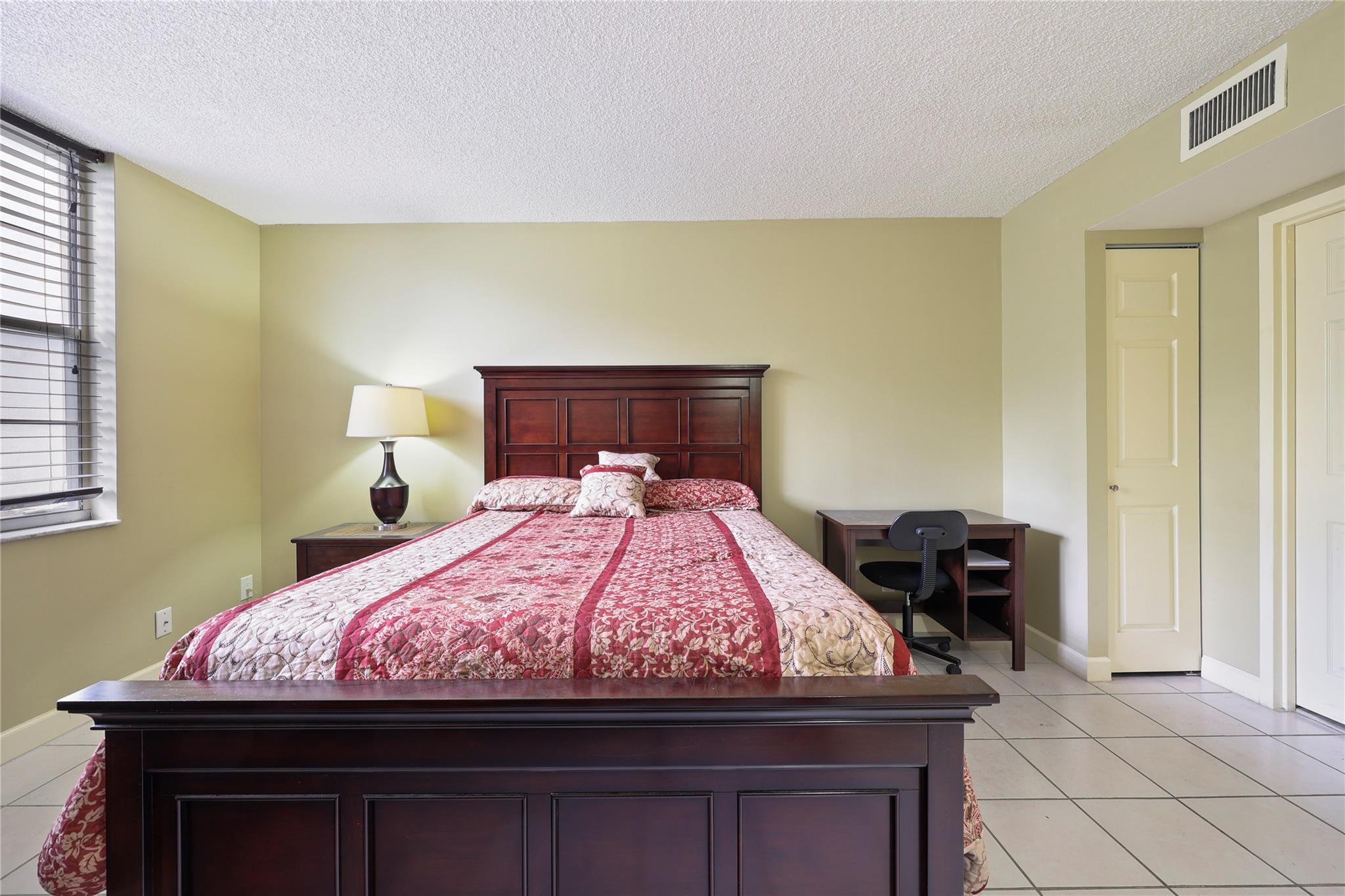 CYPRESS CHASE - Residential