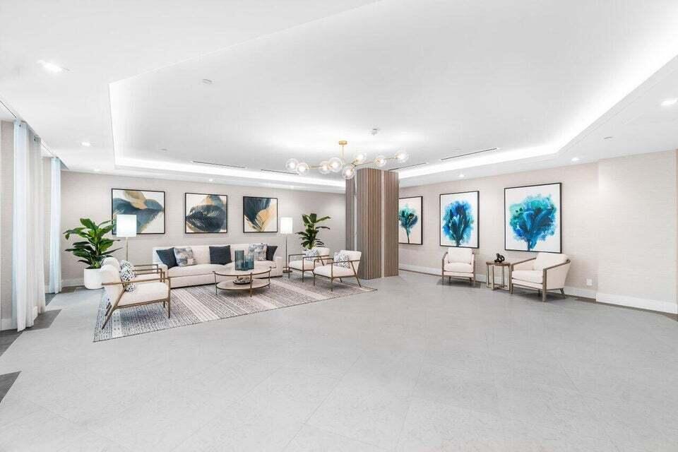 BAR HARBOUR CONDO - Residential