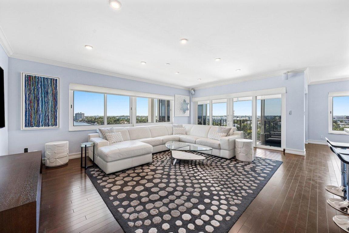 BAR HARBOUR CONDO - Residential