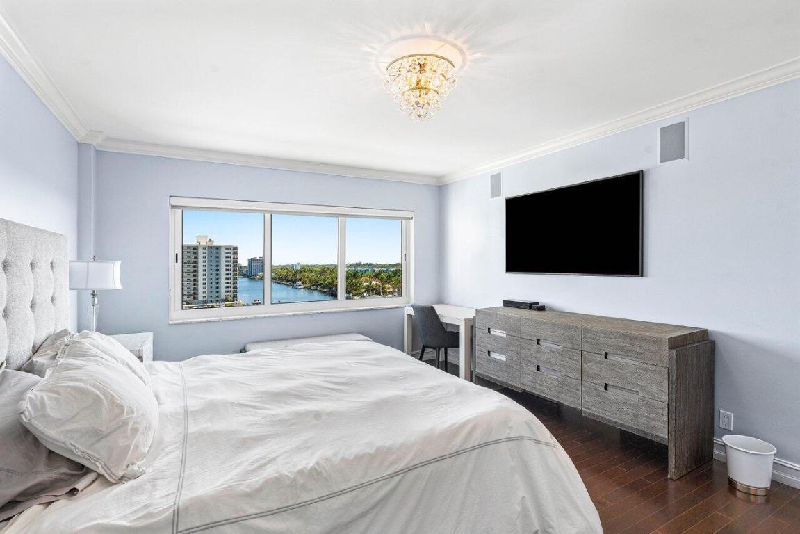 BAR HARBOUR CONDO - Residential