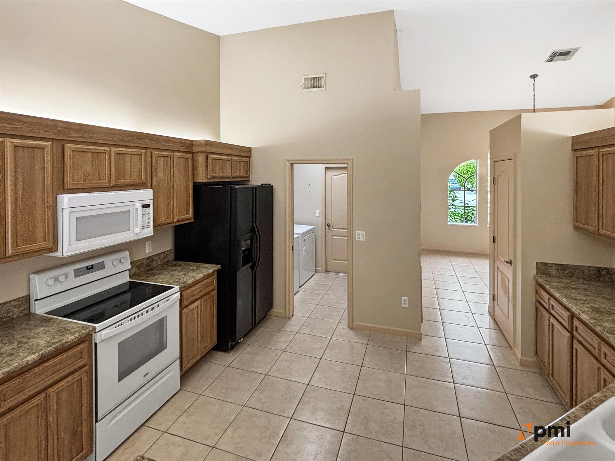 PORT ST LUCIE SECTION 40 - Residential Lease