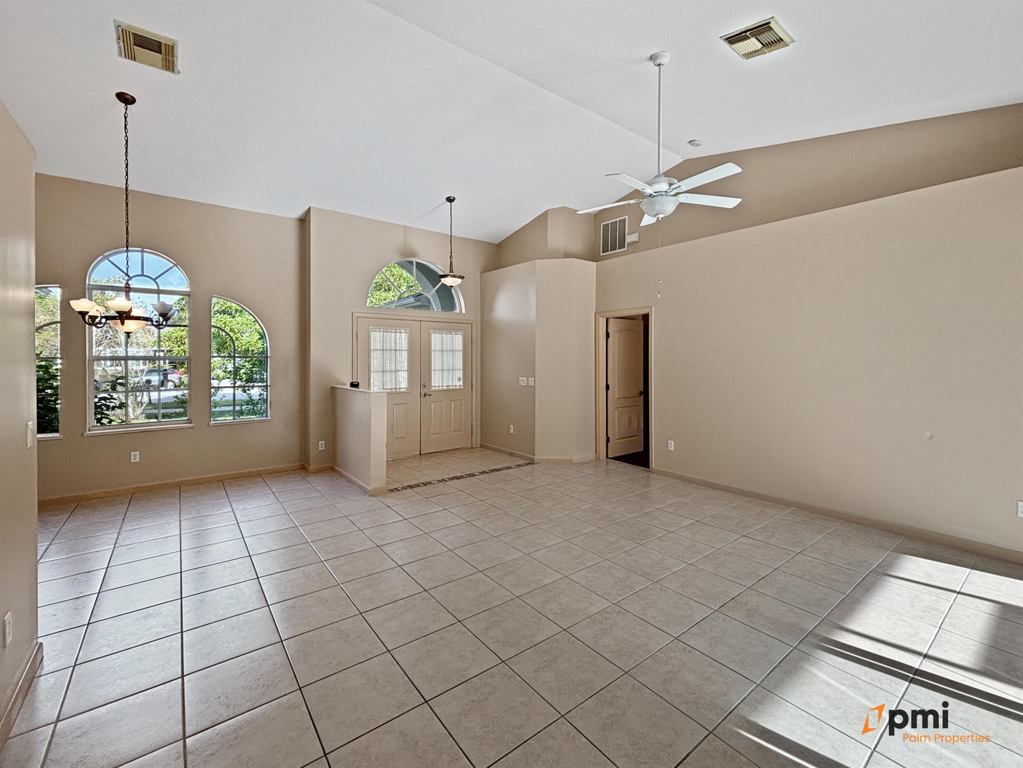 PORT ST LUCIE SECTION 40 - Residential Lease