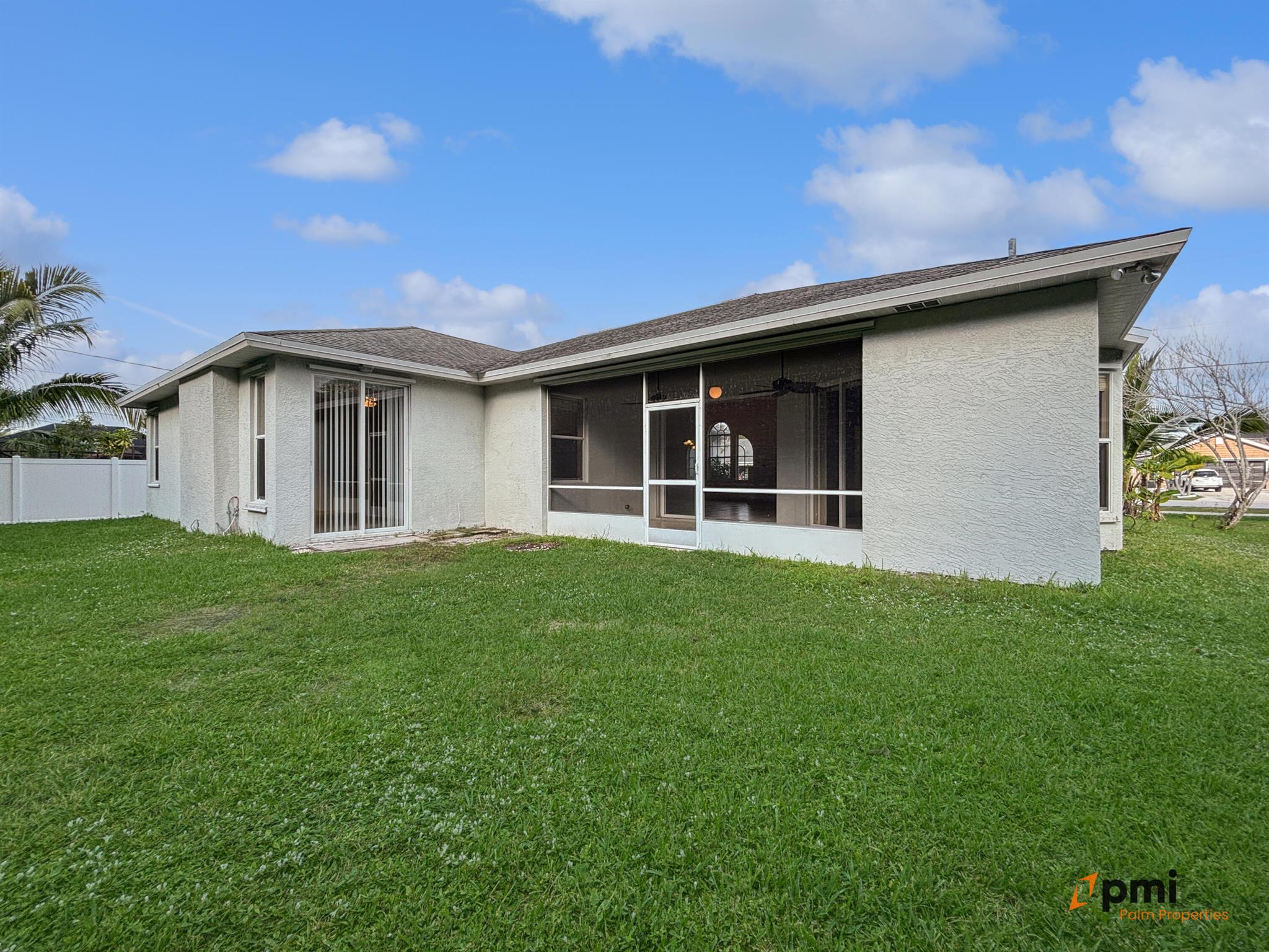 PORT ST LUCIE SECTION 40 - Residential Lease