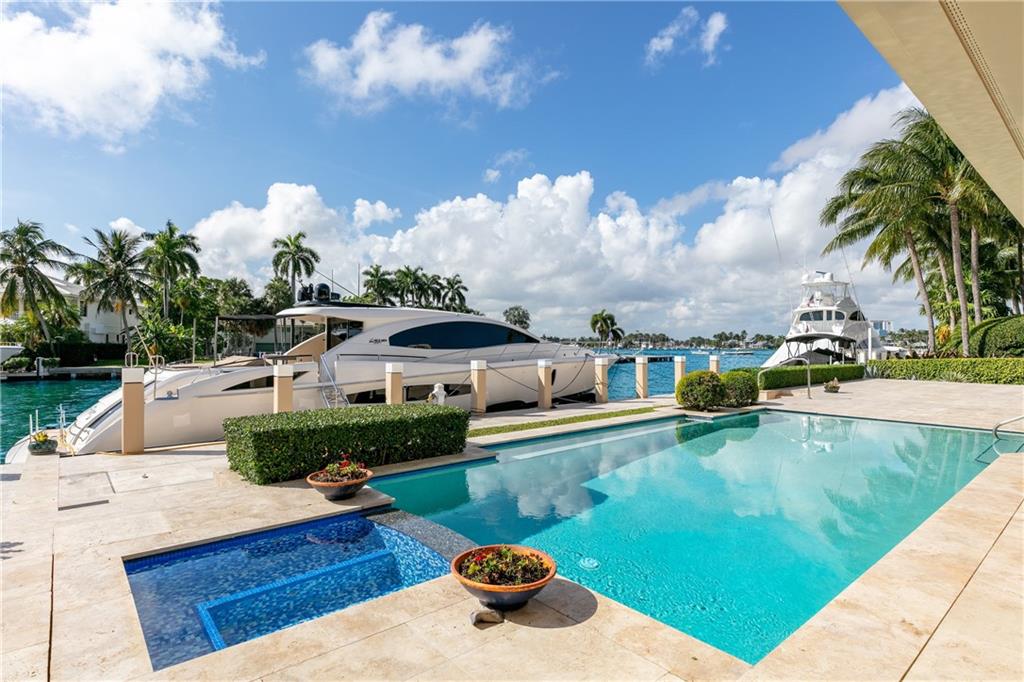 DEL LAGO ISLE 42-2 B - Residential