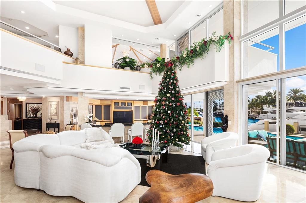 DEL LAGO ISLE 42-2 B - Residential