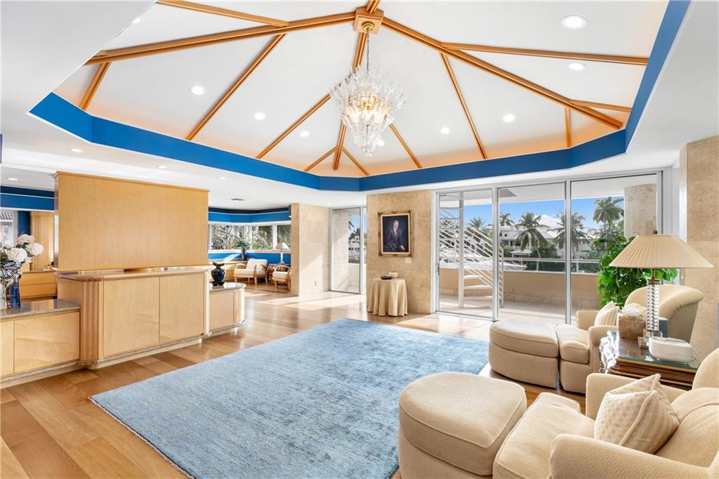 DEL LAGO ISLE 42-2 B - Residential