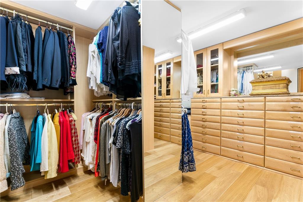 DEL LAGO ISLE 42-2 B - Residential